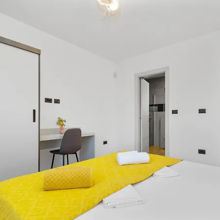 Helios In Pomer,medulin - By Istrabook Villa *